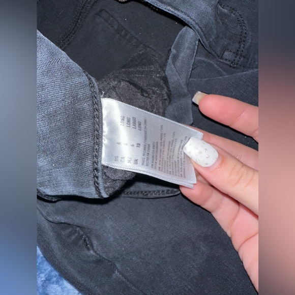 American Eagle Jeans Practically new, only wore a few times - Picture 3 of 4